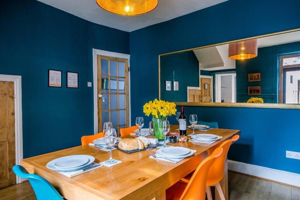 Vila Gorgeous Victorian House Sleeps 6 In Cardiff Exteriér fotografie